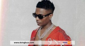 Wizkid : Une Fan Fait Une Demande Intime À La Star (Photo)