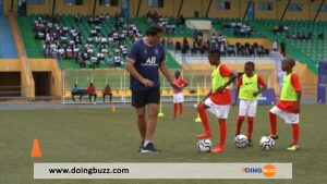 École De Foot Du Psg Au Rwanda: Les Enfants Espèrent Être Comme Messi Et Mbappé