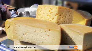 La Dangereuse Bactérie A Été Retrouvée Chez Carrefour Sur Ce Fromage