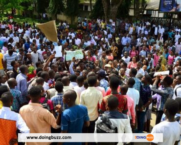Nigeria : des étudiants abandonnés alors que la grève des enseignants s’éternise