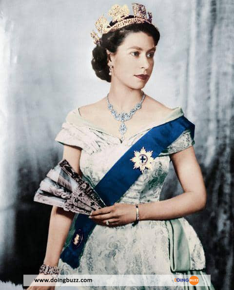WhatsApp Image 2022 09 09 at 17.35.06 - Reine Elizabeth II : Voici des photos de sa jeunesse exclusivité