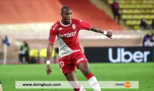 Djibril Sidibé S&Rsquo;Engage Avec L&Rsquo;Aek Athènes