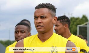 Manuel Akanji Signe Pour 5 Ans À Manchester City