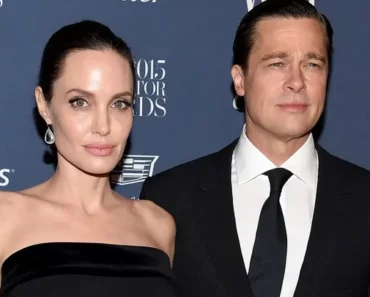 Angelina Jolie Accuse Brad Pitt D&Rsquo;Avoir Étouffé Un De Leurs Enfants