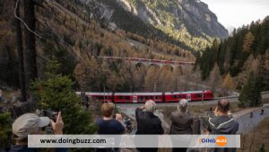 Voici À Quoi Ressemble Le Plus Long Train Du Monde, Cent Wagons Et 2 Km