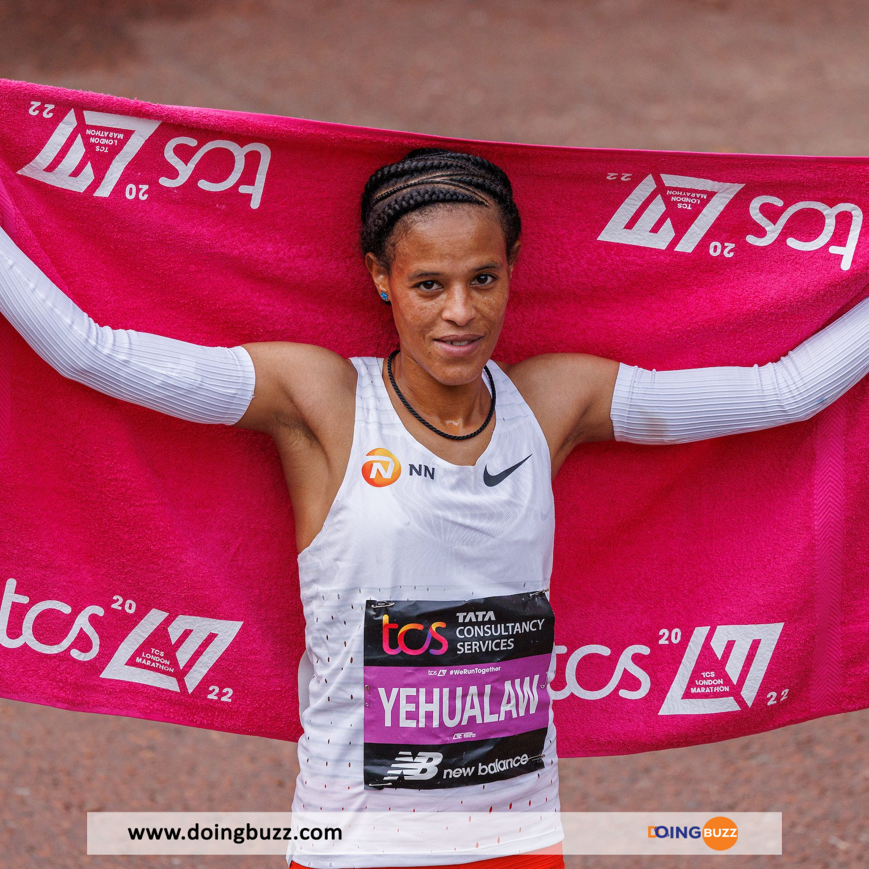 Une Ethiopienne, Championne Du Marathon De Londres