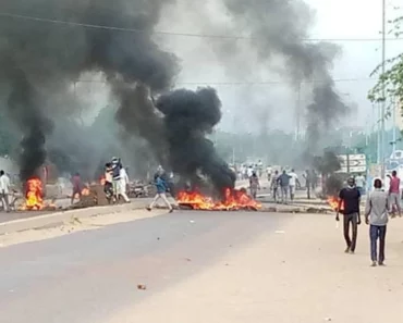 Tchad : violents affrontements lors de manifestations contre le maintien au pouvoir de Mahamat Déby