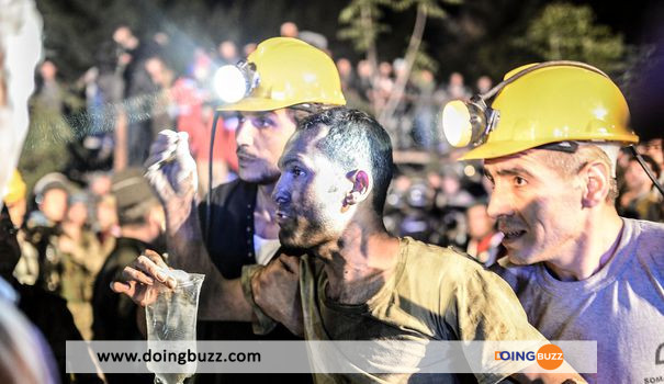 Turquie Une Cinquantaine Douvriers Bloques Suite A Une Explosion Dans Un Champ De Mines