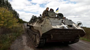 L’armée Ukrainienne Continue De Mener Sa Contre-Offensive Dans La Région De Donbass Et Met La Pression Dans Le Sud Du Pays