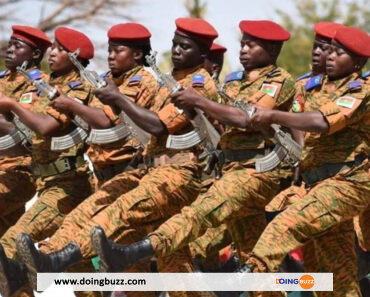 Burkina : L&Rsquo;Armée Recrute 50 000 Volontaires Pour Combattre Le Terrorisme