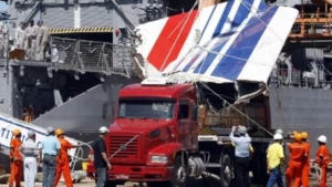 Crash Aérien Entre Rio Et Paris : 13 Ans Après Le Drame, Airbus Et Air France Sont Jugés