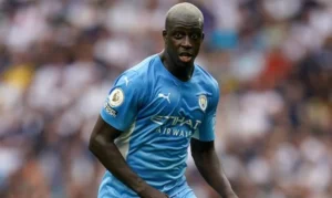 Benjamin Mendy Quitte Le Tribunal Pour Cause Maladie