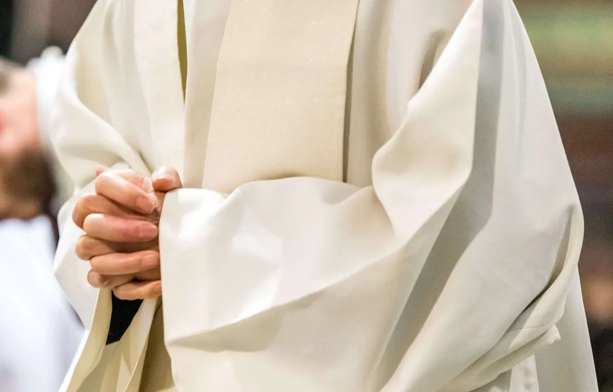 Un Prêtre Sanctionné Pour Des Propos Sur L’avortement En Pleine Messe