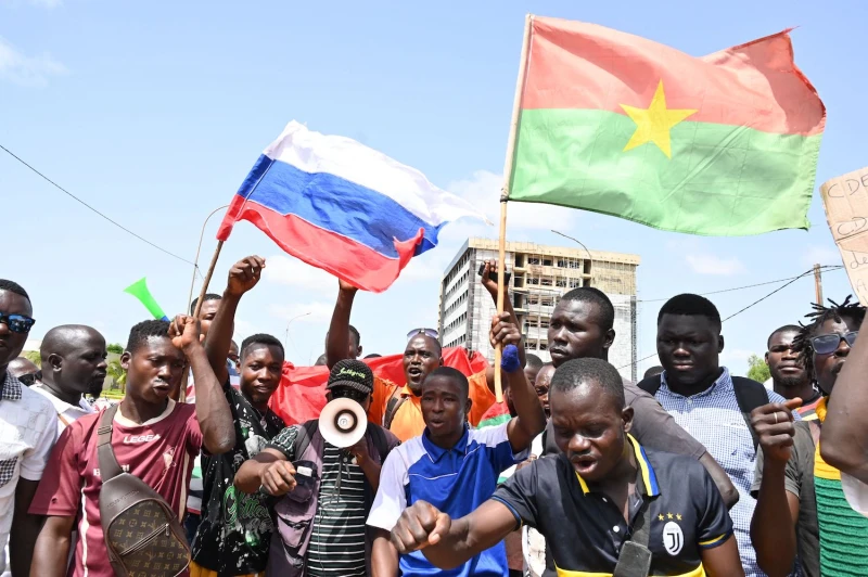 Burkina Faso : Sa Coopération Avec La Russie Toujours D'Actualité