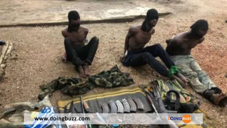 Cameroun : 11 Preneurs D’otages Arrêtés, Une « Trentaine D’armes Et Des Centaines De Munitions » Saisies