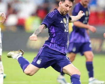 Coupe Du Monde : Voici La Paire Dorée Que Portera Lionel Messi Au Qatar