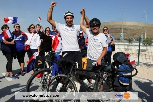 Coupe Du Monde : Les 2 Supporters Des Bleus Partis À Vélos Sont À Doha