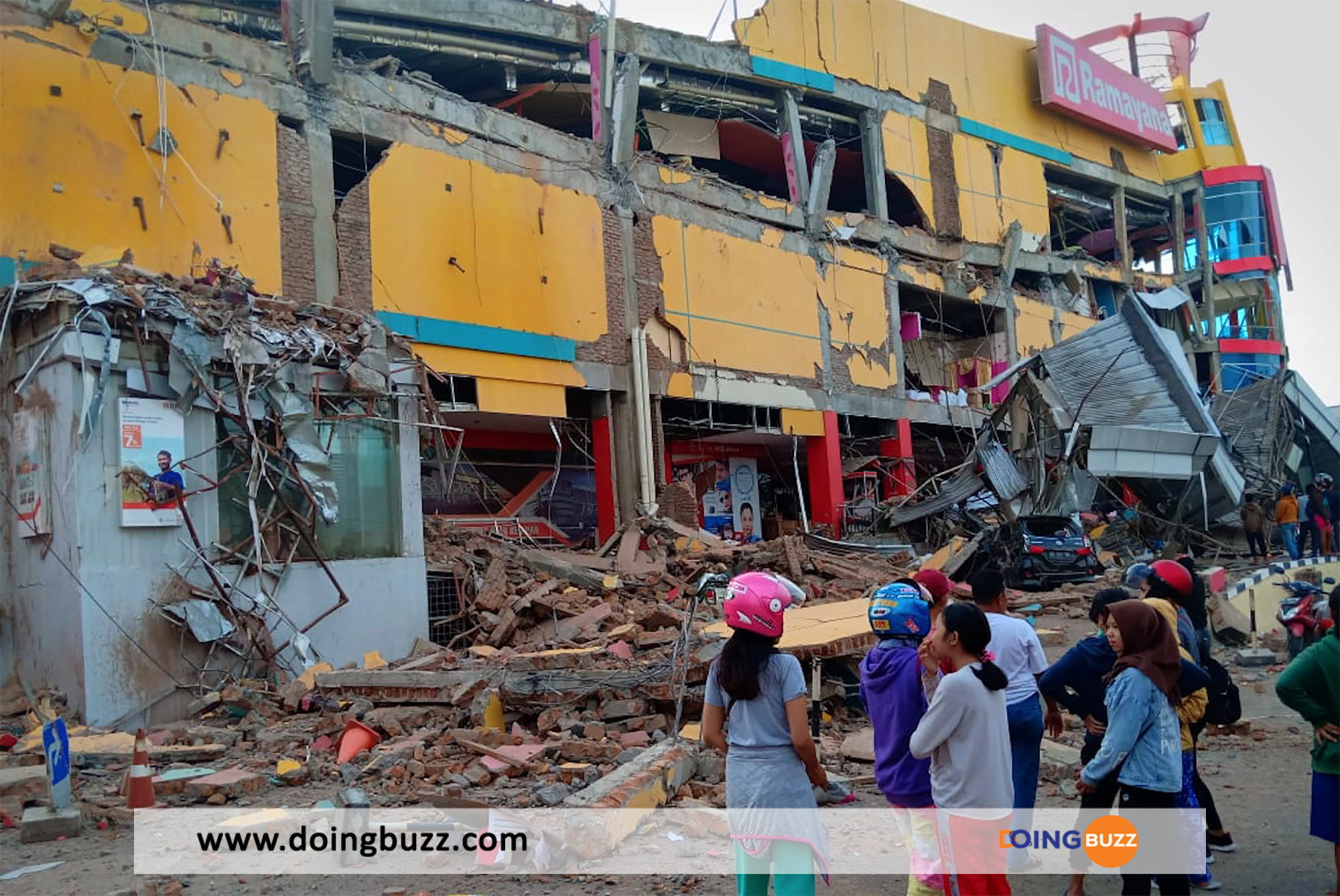 Indonésie : Un Tremblement De Terre Fait Au Moins 165 Morts