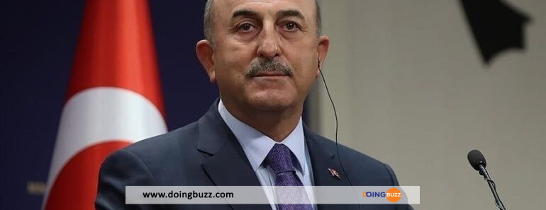 Selon La Turquie, « La Guerre En Ukraine Se Terminera À La Table Des Négociations 