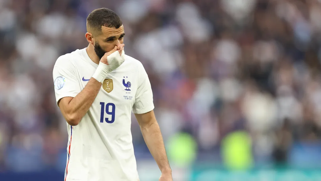 Equipe De France : Karim Benzema A Décidé De Mettre Un Terme À Sa Carrière Internationale
