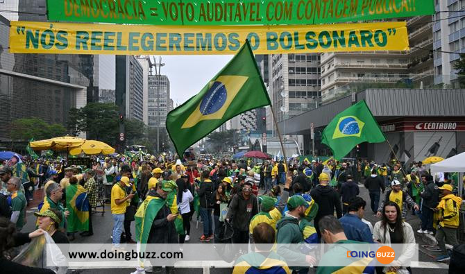 Brésil: Un Partisan De Bolsonaro Arrêté Pour Tentative D’attentat À La Bombe