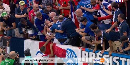 Coupe Du Monde : Kylian Mbappé Assomme Un Supporter Avant France - Maroc (Vidéo)