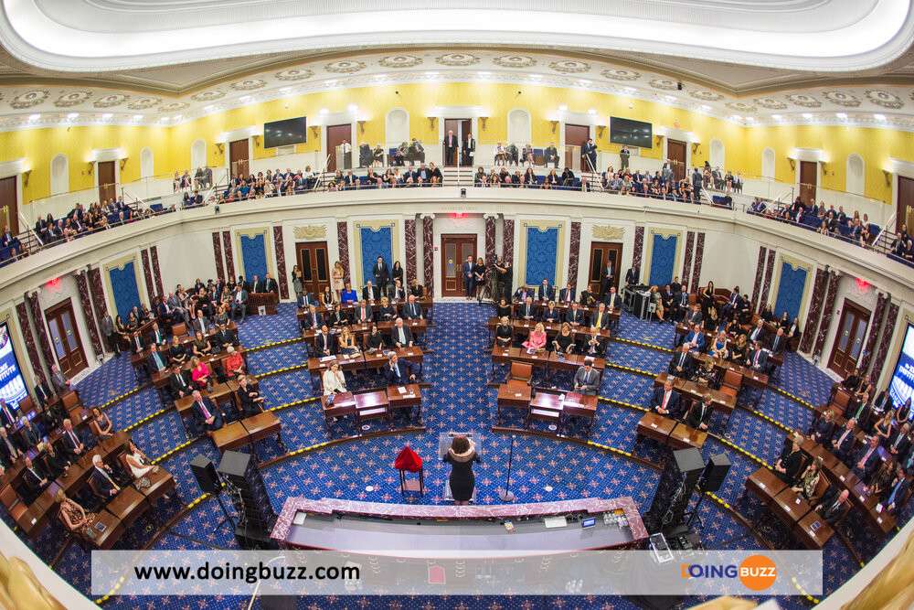 USA : le Congrès adopte une loi de finances avec 45 milliards de dollars pour l'Ukraine
