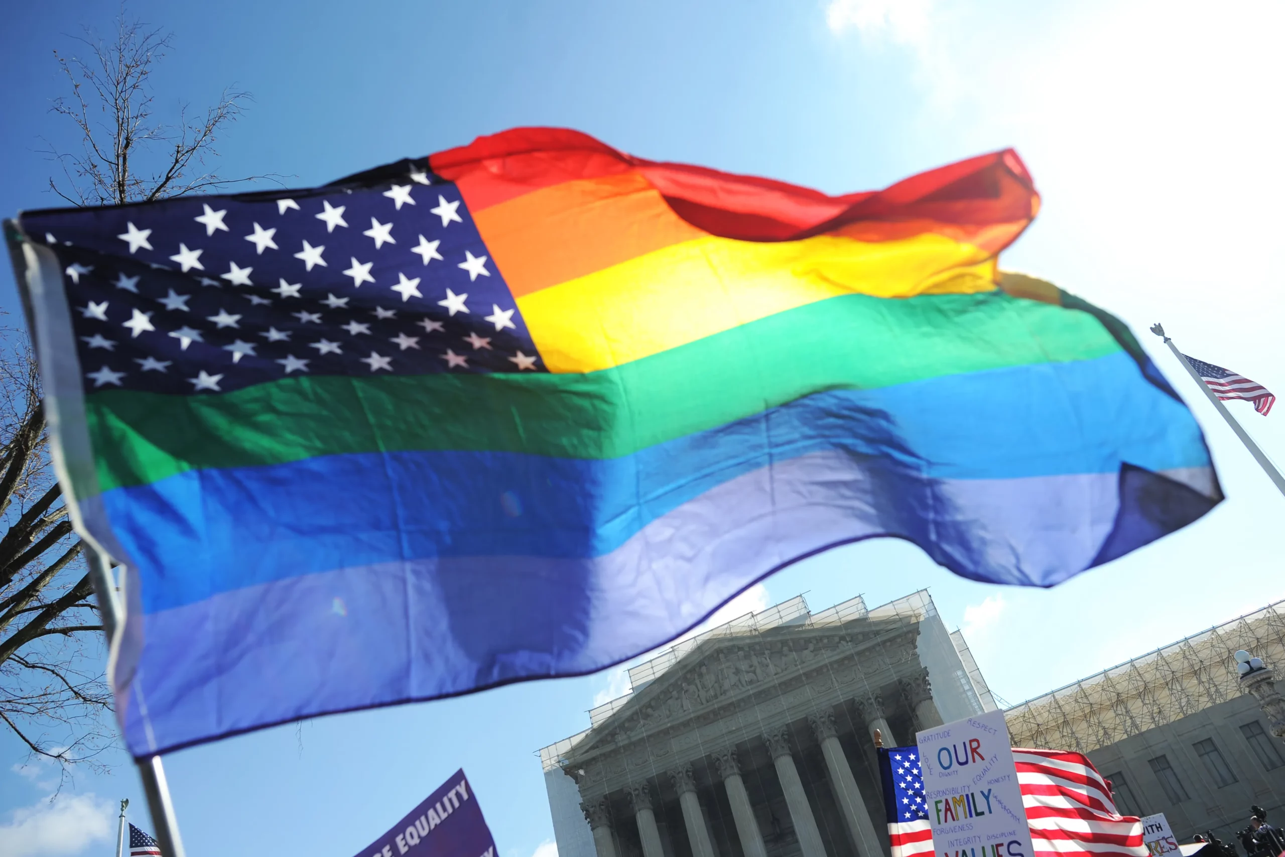 États-Unis : Adoption D’une Loi Protégeant Le Mariage Homosexuel
