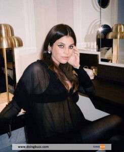 Julia Restoin Roitfeld : Ce Qu&Rsquo;Il Faut Savoir Sur La Fille De Carine Roitfeld (Photos)