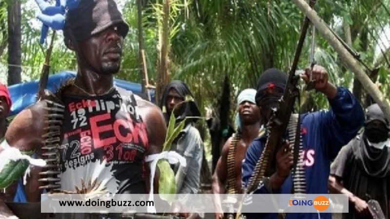 Cameroun : L’armée Tue Et Expose Un Général Séparatiste Surnommé « One Blood »