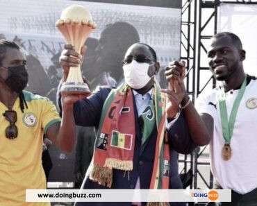 Coupe Du Monde 2022 : Macky Sall Offre Une Belle Prime Aux 26 Joueurs Sénégalais