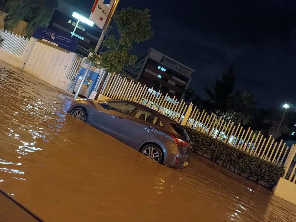Maroc : Des Pluies Torrentielles Plongent Casablanca Dans Une Inondation 