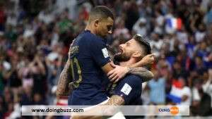 Kylian Mbappé Dans Les Bras D&Rsquo;Olivier Giroud : Cette Photo Suscite La Polémique