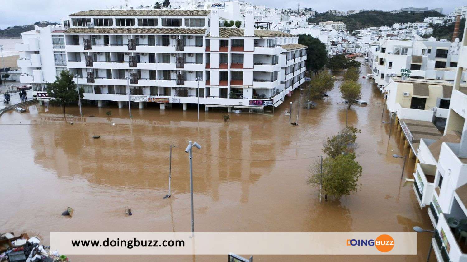 Portugal : Des Inondations Font Un (1) Mort