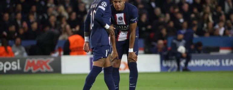 PSG : Kylian Mbappé et Neymar actifs pour Strasbourg