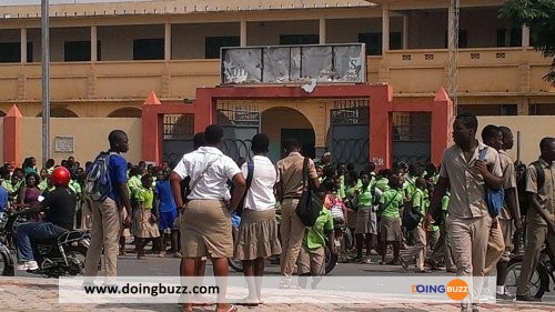 Togo : Un Élève Exclu De Toutes Les Écoles De Sa Région À Cause D'Une Vidéo