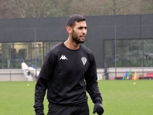 Angers : Faouzi Ghoulam Pourrait Bien Retrouver La Ligue 1 Dans Les Prochains Jours