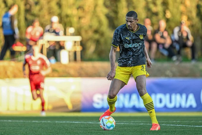Dortmund : Sébastien Haller Pourrait Jouer Son Premier Match En Bundesliga