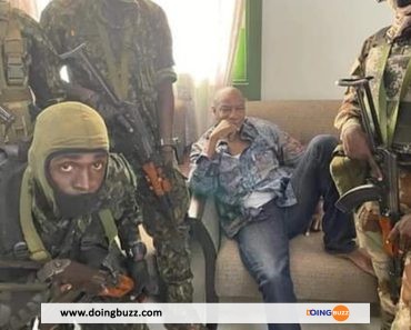 Guinée : Alpha Condé Accuse La France D’avoir Aidé Doumbouya À Le Chasser Du Pouvoir