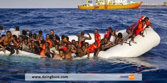 Au Moins 88 Migrants À Bord D’un Bateau En Panne Secourus Près Du Cap-Vert