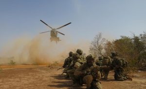 Burkina Faso : Une Frappe Aérienne Dans La Brousse Neutralise Une Base Terroriste