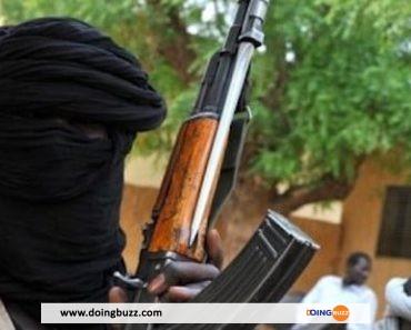 Sénégal : Un Terroriste Présumé Battu À Mort, Ses Complices Ont Pris La Fuite (Photo)