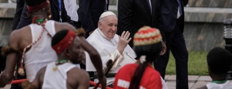 Rdc : Le Pape François Est Enfin Arrivé À Kinshasa
