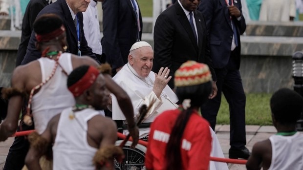 Rdc : Le Pape François Est Enfin Arrivé À Kinshasa