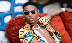 Wizkid Pose Avec Ses Enfants Et Fait Une Incroyable Demande À Ses Fans (Photo)