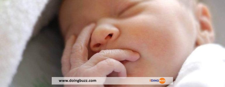 Insolite : Ce Bébé Est Né Avec Plusieurs Dents