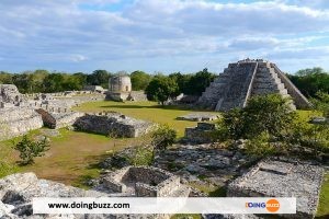 Mexique : Un Touriste Battu Pour Avoir Profané Un Temple Sacré