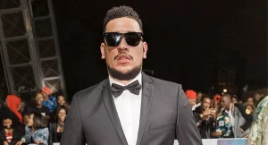 Aka : Apple Music Rend Hommage Au Défunt Rappeur Sud-Africain