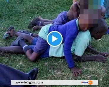 Vidéo : des élèves simulent une partie de jambes en l’air devant leurs enseignants