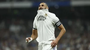 Mauvaise Nouvelle, Real Madrid Perd Karim Benzema Sur Blessure